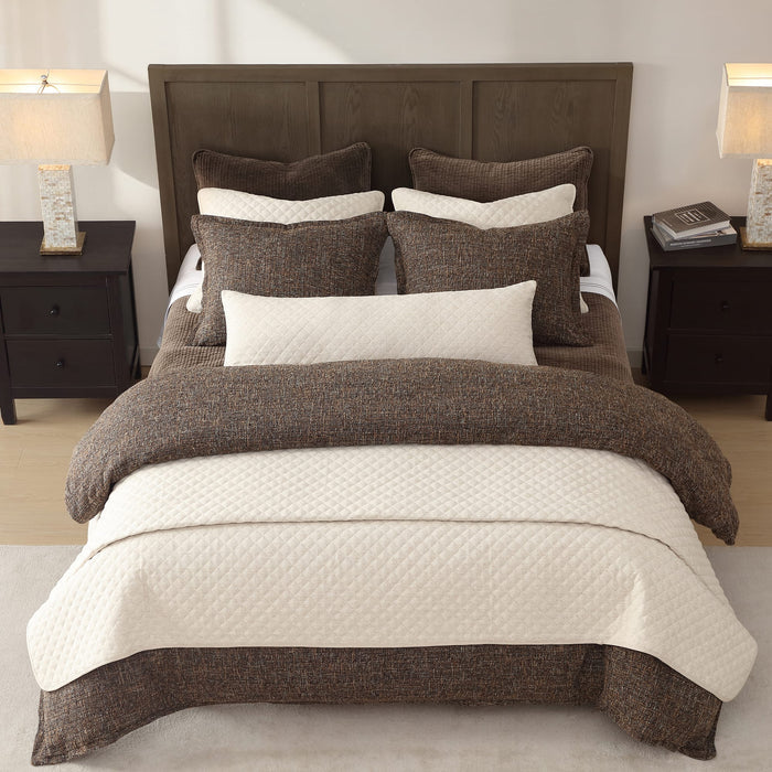 Farah Linen Blend Coverlet Set Coverlet