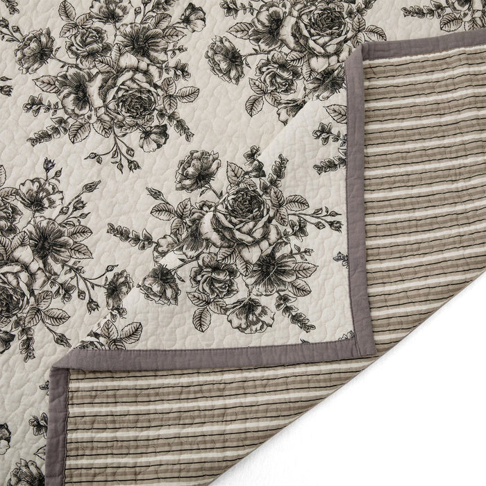 Lyla Floral Print Reversible Quilt Set Quilt
