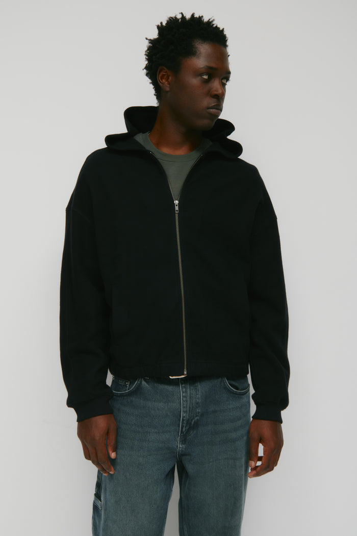 Model is 6'2" and is wearing a size L.