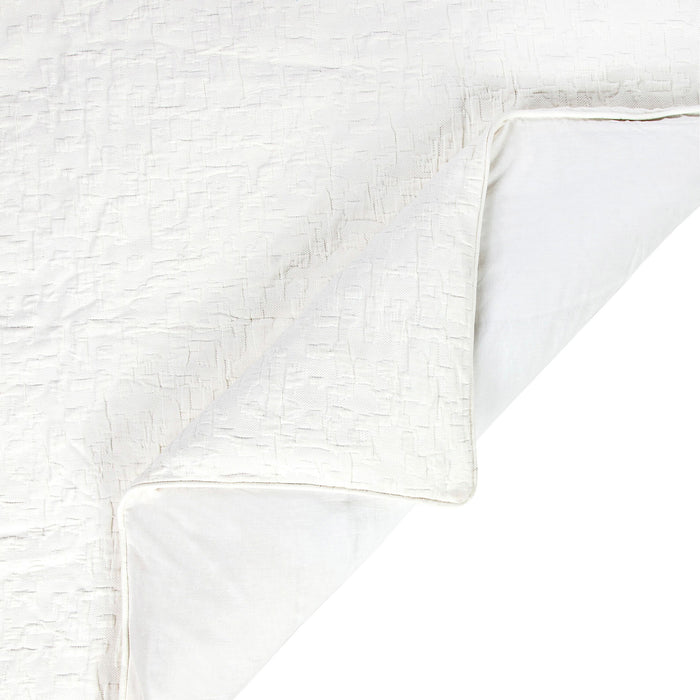 Porto Matelassé Bedding Set