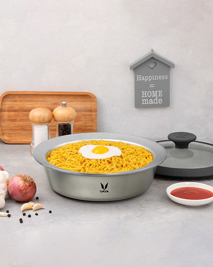 Vaya HauteCase 37.2 fl oz Cloud Grey, Glass Lid